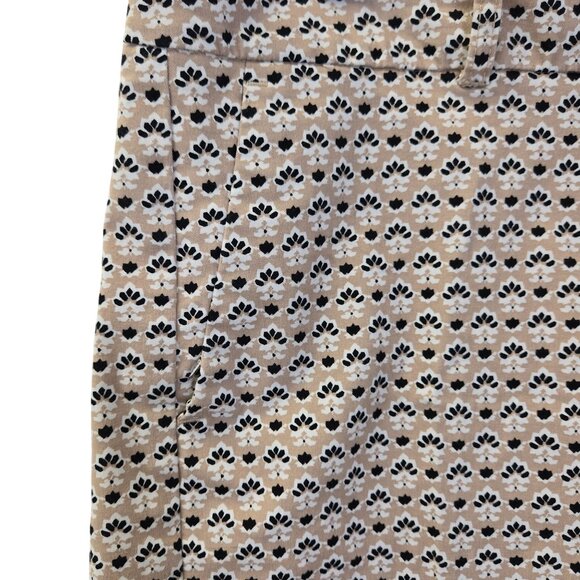 Ann Taylor Factory Fleur de Lis Print Chino Shorts Size 8 - Picture 4 of 6